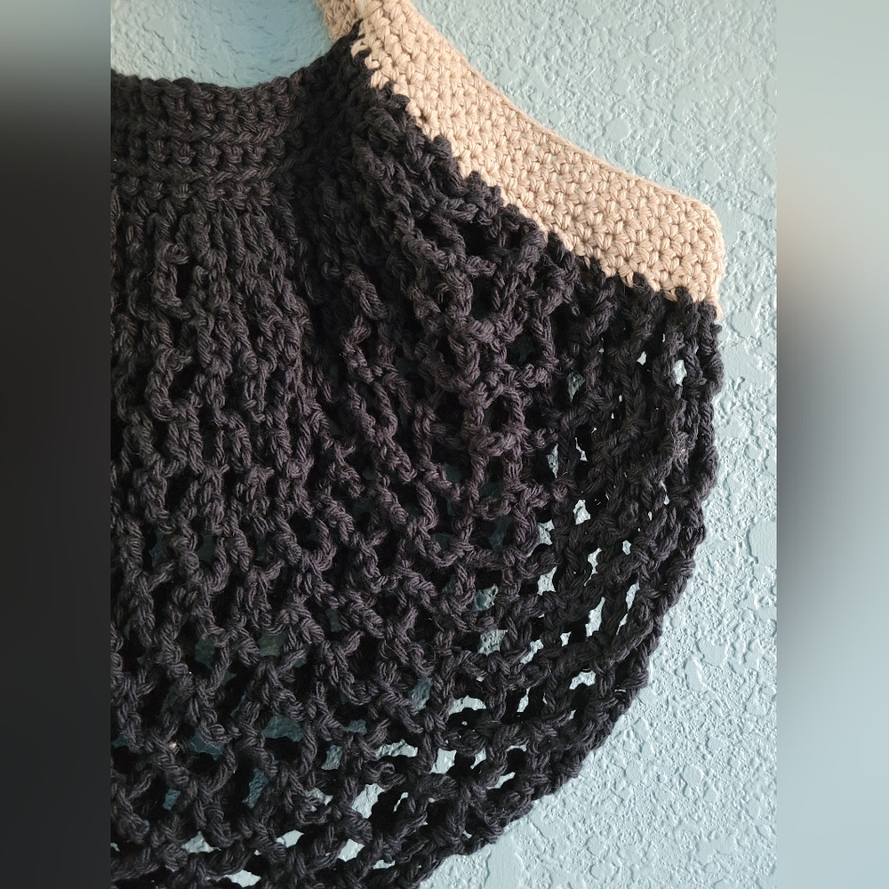 Crochet Farmers' Market Open-Weave Cotton Bag - Small, Black + Jute (Handmade) - Picture 3 of 8